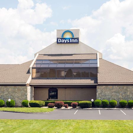 Days Inn By Wyndham Maumee/Toledo Buitenkant foto